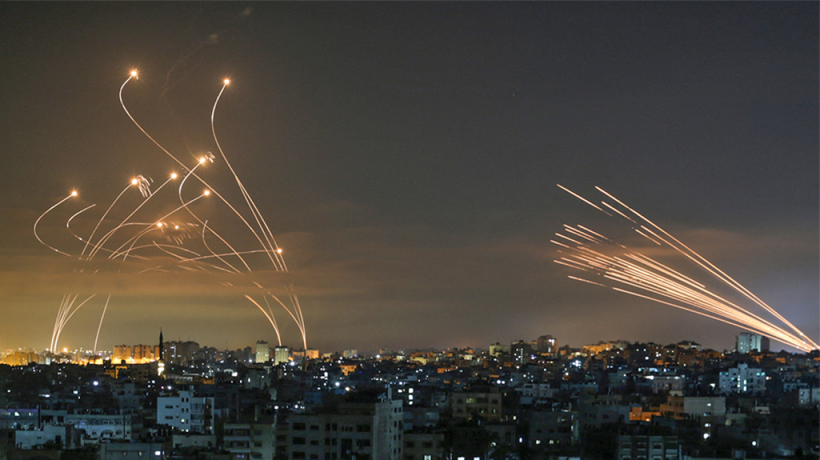 Τουλάχιστον έξι ρουκέτες εκτοξεύονται εναντίον του Ισραήλ από τη Λωρίδα της Γάζας