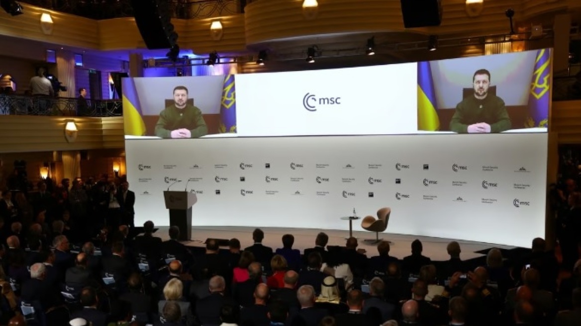 Ζελένσκι στη Διάσκεψη του Μονάχου: Η μάχη της Ουκρανίας μοιάζει με αυτή του Δαβίδ κόντρα στον Γολιάθ