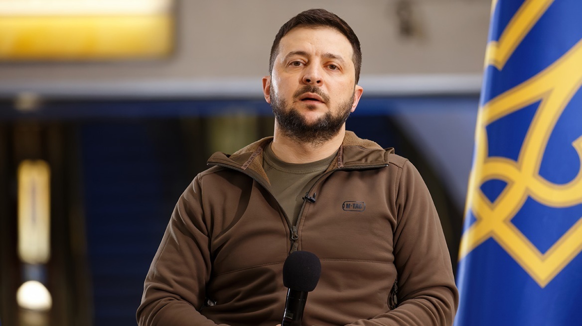 Πόλεμος στην Ουκρανία: «Εξαιρετικά δύσκολη» η κατάσταση στο ανατολικό μέτωπο, λέει ο Ζελένσκι