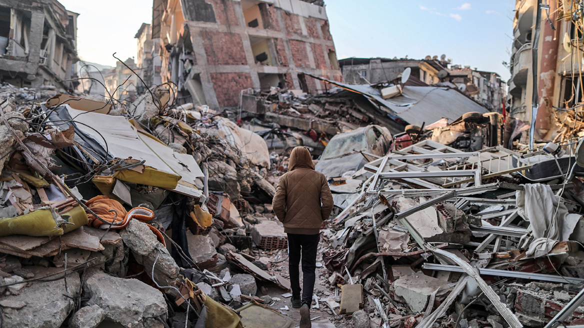 Σεισμός σε Τουρκία-Συρία: Εφιαλτικές προβλέψεις για τον αριθμό των νεκρών – Στο «κόκκινο» η η οργή των πολιτών