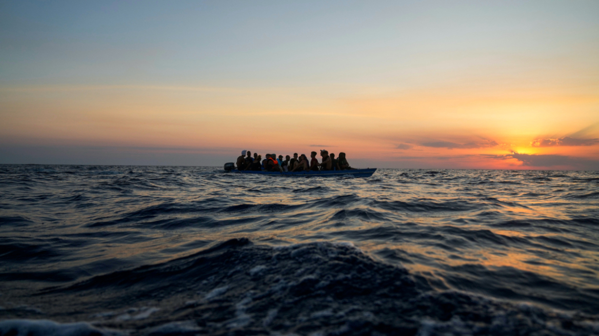 Τυνησία: Τουλάχιστον πέντε νεκροί από το ναυάγιο σκάφους με μετανάστες – Αγνοείται η τύχη 28 ανθρώπων