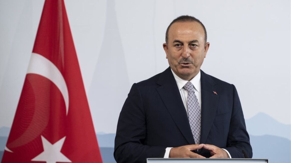 Τουρκία – Τσαβούσογλου: «Θετικά βήματα από τη Σουηδία, αλλά δεν επαρκούν για την ένταξη στο ΝΑΤΟ»