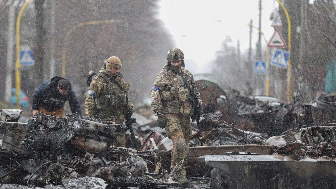 Πόλεμος στην Ουκρανία: Οι Ρώσοι κλιμακώνουν τις επιθέσεις στα ανατολικά – «Μητέρα των μαχών» το Μπαχμούτ