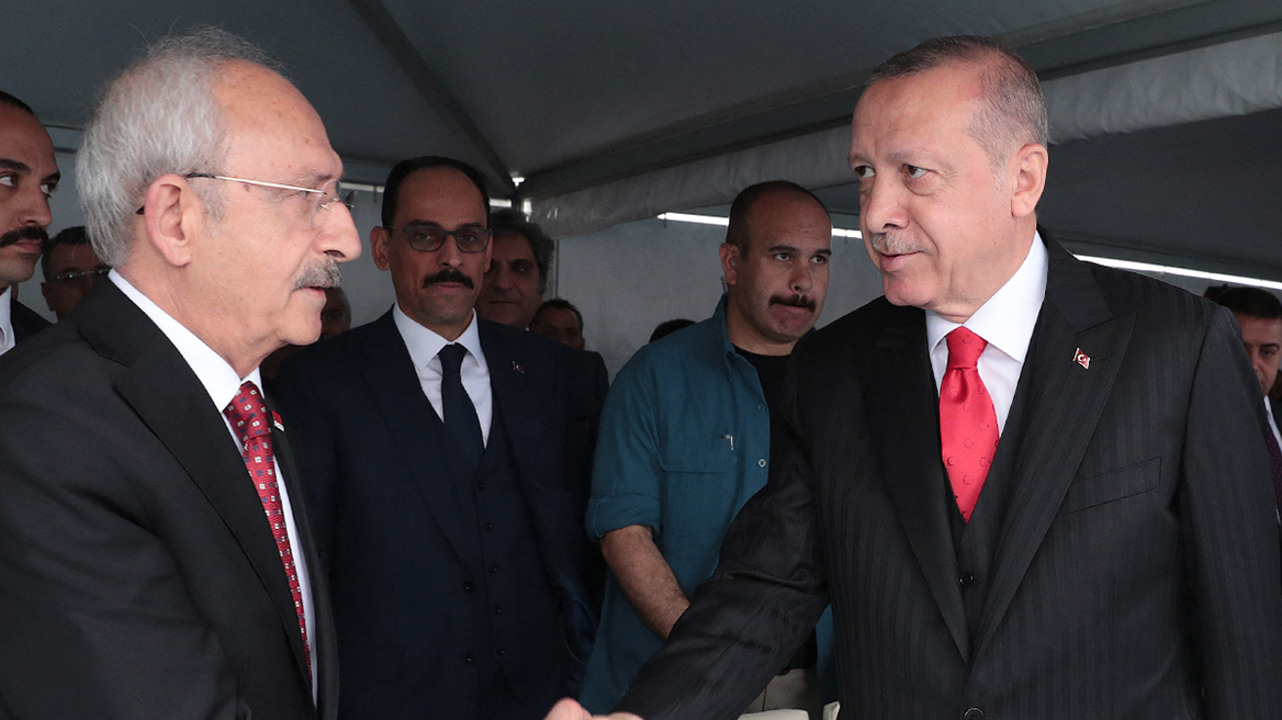 Εκλογές στην Τουρκία: «Κλείνει την ψαλίδα» ο Ερντογάν – Νέα δημοσκόπηση προβλέπει μάχη «στήθος με στήθος»
