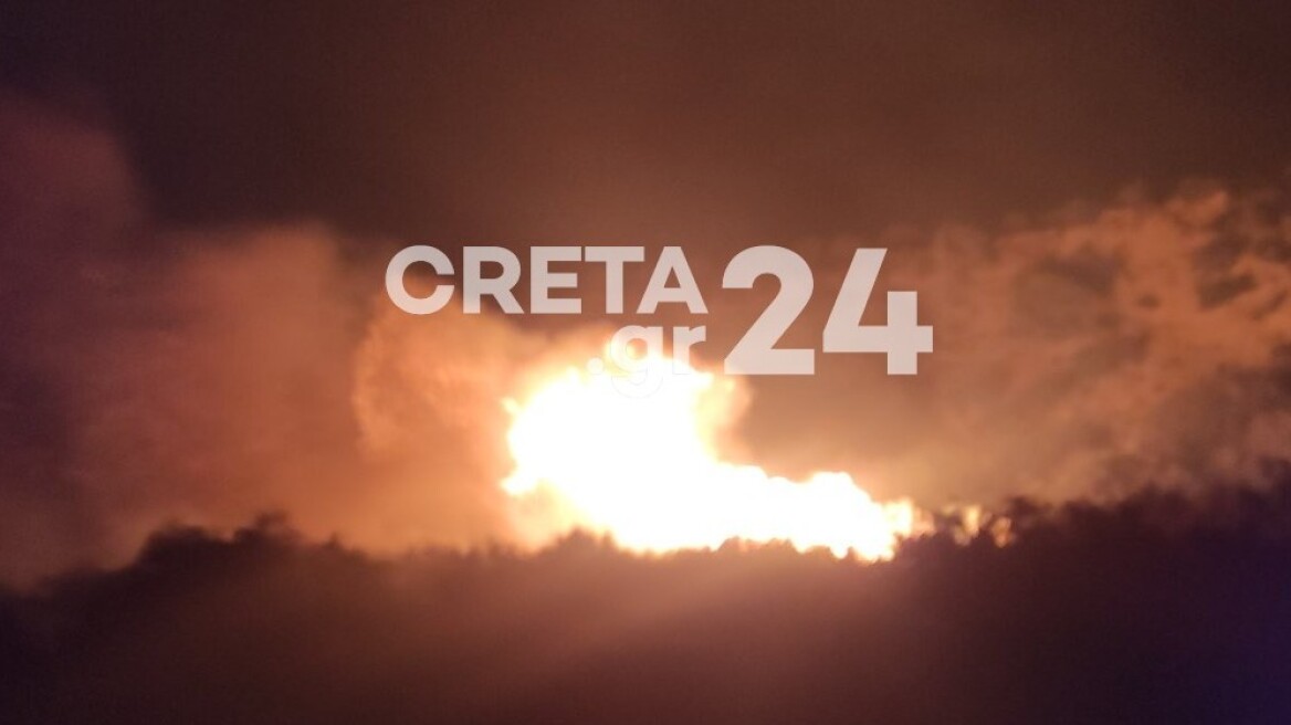 Φωτιά – Κρήτη: Ολονύχτια μάχη με τις φλόγες στο Σφηνάρι Κισσάμου