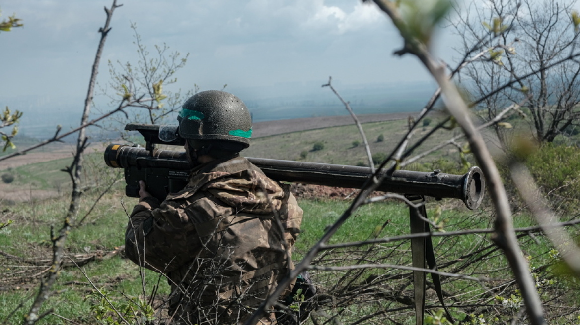 Ουκρανία: Οι ένοπλες δυνάμεις εκφράζουν ικανοποίηση για την «πρώτη επιτυχία» της επίθεσης στα περίχωρα του Μπαχμούτ