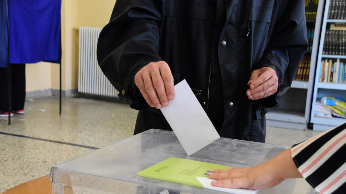 Εκλογές 2023: Τι αναφέρουν τα ξένα μέσα για τα πρώτα αποτελέσματα