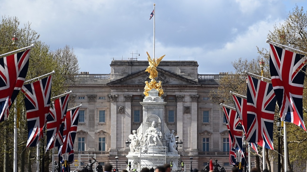 Βασιλιάς Κάρολος: Από face control θα περνούν όσοι βρίσκονται στο Λονδίνο για τη στέψη