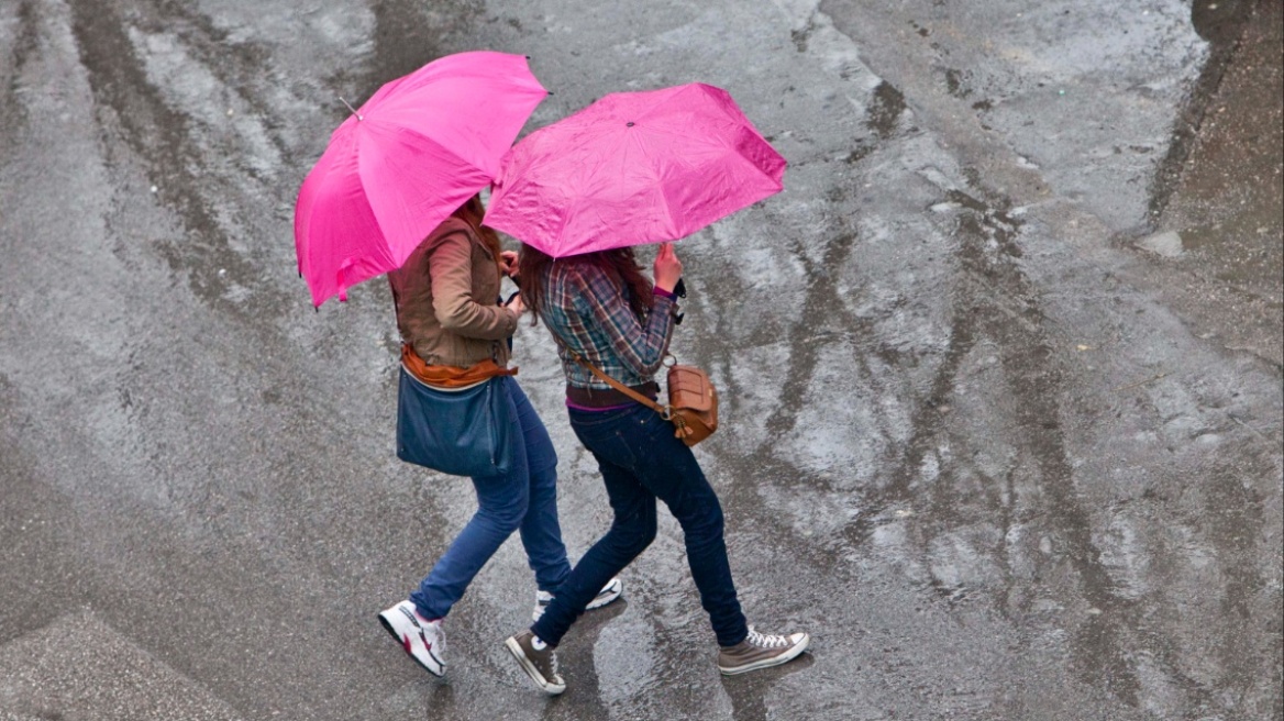Καιρός: Βροχές και σποραδικές καταιγίδες σήμερα – Ποιες περιοχές επηρεάζονται