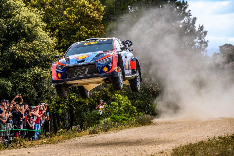 WRC: Μετά το 1-2 της Hyundai στο Ράλι Σαρδηνίας το πρωτάθλημα κατασκευαστών αποκτά άλλο ενδιαφέρον