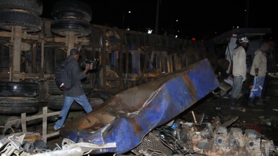 Κένυα: Τουλάχιστον 48 νεκροί σε τροχαίο δυστύχημα – Δείτε βίντεο