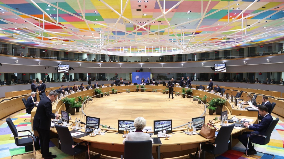 ΕΕ: Στις Βρυξέλλες σήμερα οι αρχηγοί των «27» – Η ατζέντα της Συνόδου Κορυφής με Ουκρανία, μετανάστευση και άμυνα