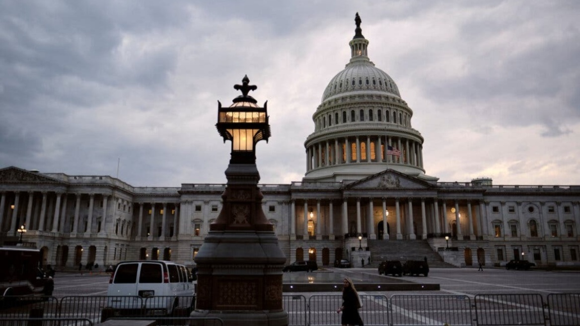 ΗΠΑ: Η Βουλή των Αντιπροσώπων εγκρίνει το νομοσχέδιο που αναστέλλει το όριο του χρέους