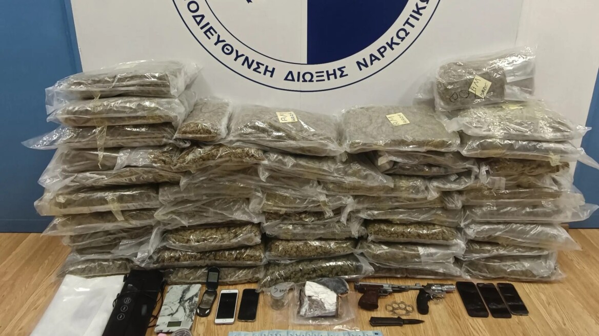 Τέσσερις συλλήψεις για διακίνηση ναρκωτικών – Κατασχέθηκαν πάνω από 46 κιλά κάνναβης