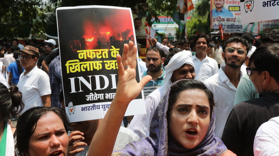 Οργή στην Ινδία για άλλο ένα περιστατικό ομαδικού βιασμού και διαπόμπευσης γυναικών