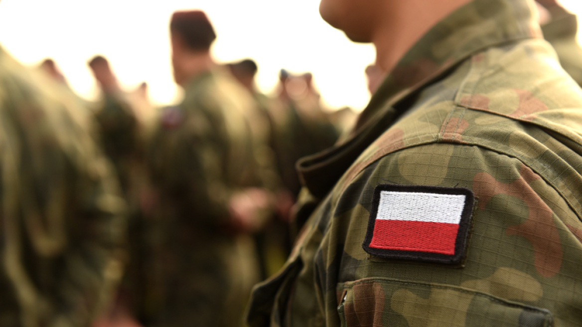 Η Πολωνία θα στείλει έως 10.000 στρατιώτες στα σύνορα με τη Λευκορωσία