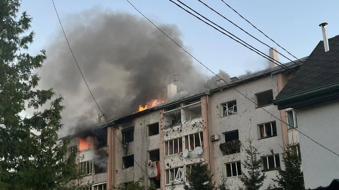 Πόλεμος στην Ουκρανία: Τουλάχιστον 3 νεκροί σε αεροπορικές επιθέσεις στην Λβιβ
