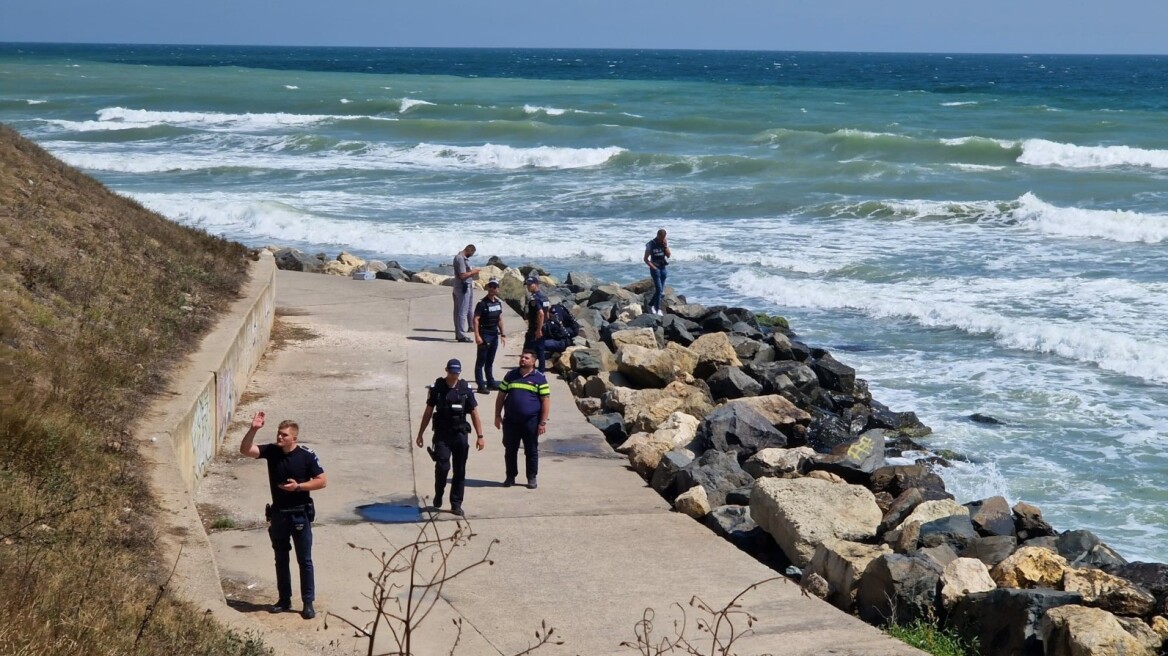 Ρουμανία: Επιχείρηση για τον εντοπισμό αδέσποτων ναρκών στη Μαύρη Θάλασσα έπειτα από έκρηξη