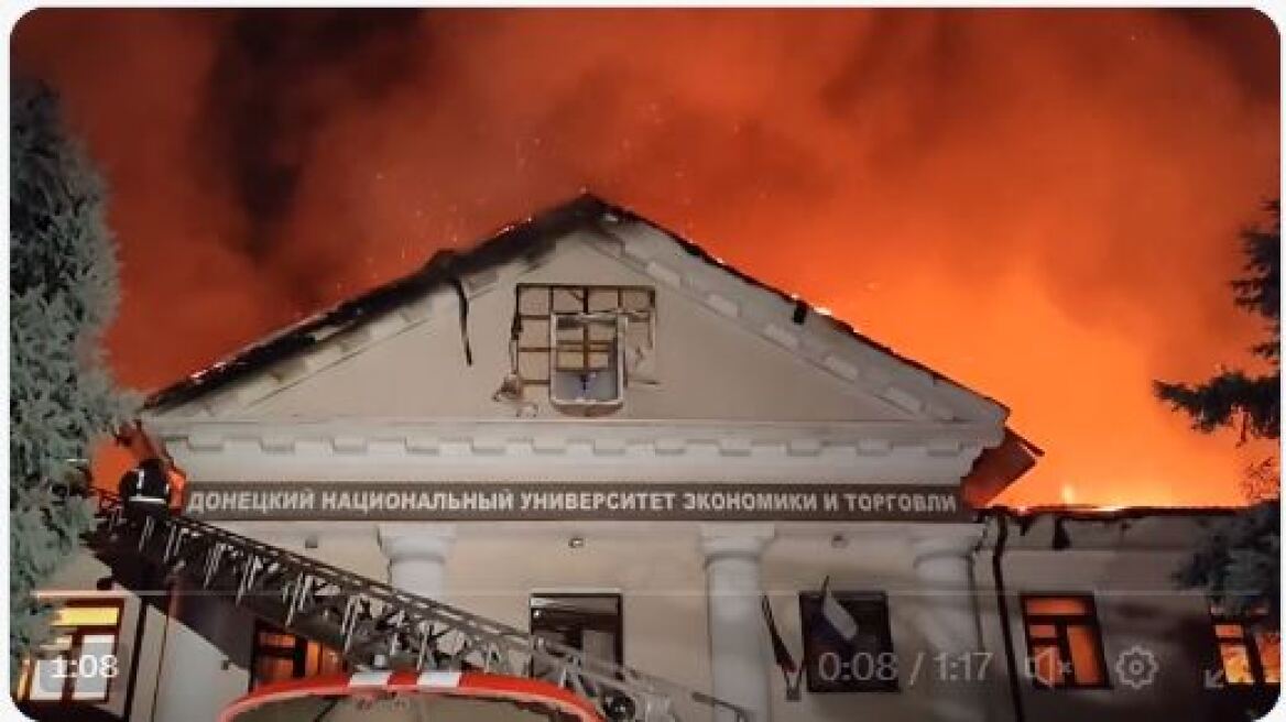Πόλεμος στην Ουκρανία: Ρώσοι λένε πως το Κίεβο έπληξε το πανεπιστήμιο του Ντονέτσκ με οβίδες διασποράς