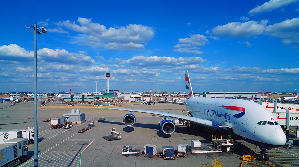 Βρετανία: «Θα χρειαστεί χρόνος για να επανέλθουν οι πτήσεις στον κανονικό τους ρυθμό»