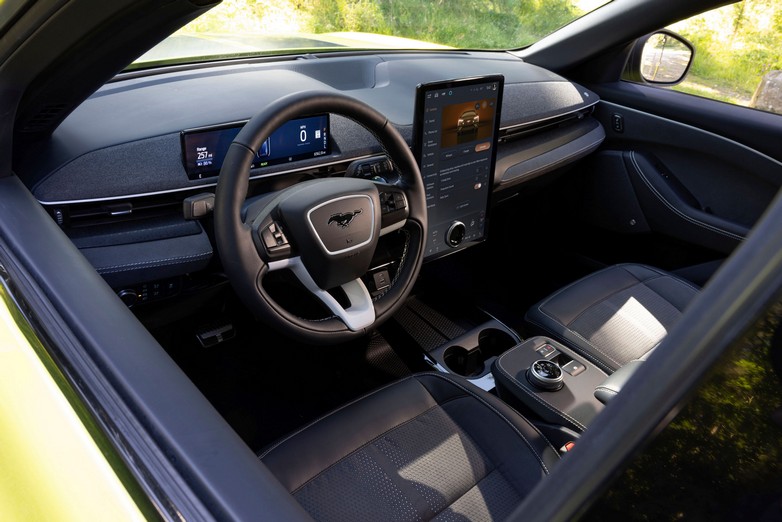 Ford Mustang Mach-E Rally: Φοβερή η ηλεκτρική έκδοση για άσφαλτο και χώμα
