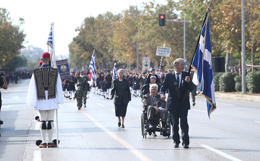 Δείτε live την στρατιωτική παρέλαση στη Θεσσαλονίκη για την επέτειο της 28ης Οκτωβρίου