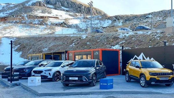 Στο χιονοδρομικό κέντρο του Παρνασσού σας περιμένουν έξι κορυφαία SUV