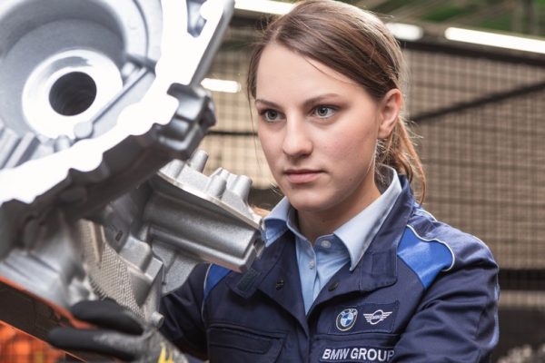 BMW Group: Νέες επενδύσεις στο εργοστάσιο του Landshut για την κατασκευή εξαρτημάτων